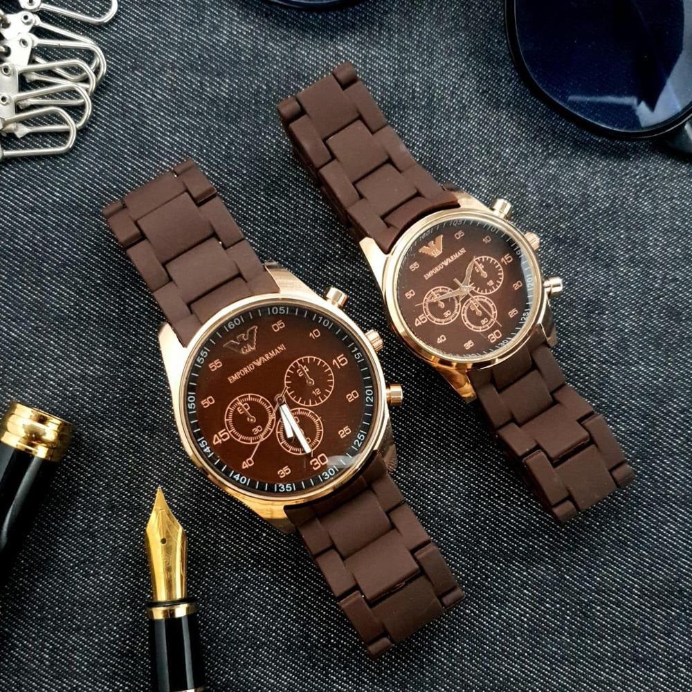 Couple watch brown