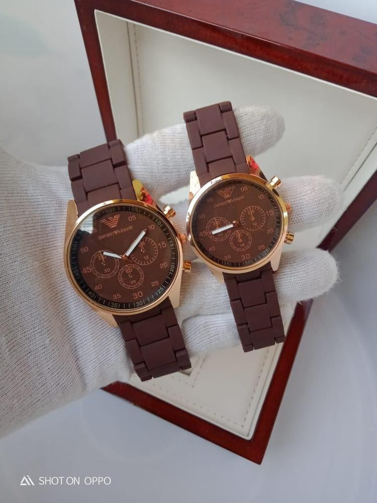 Couple watch brown