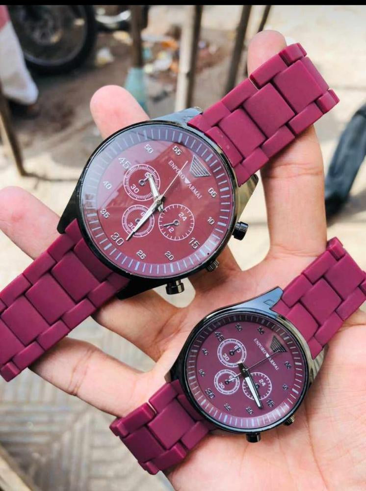 Couple watch maroon