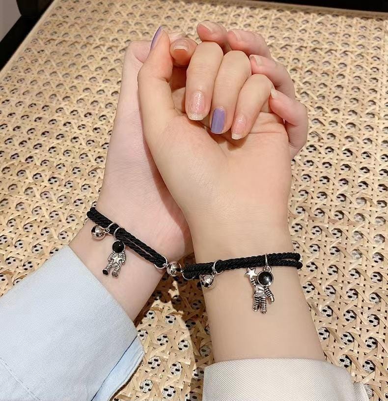 Trendy magnetic astronaut rope couple's bracelet t4trendz